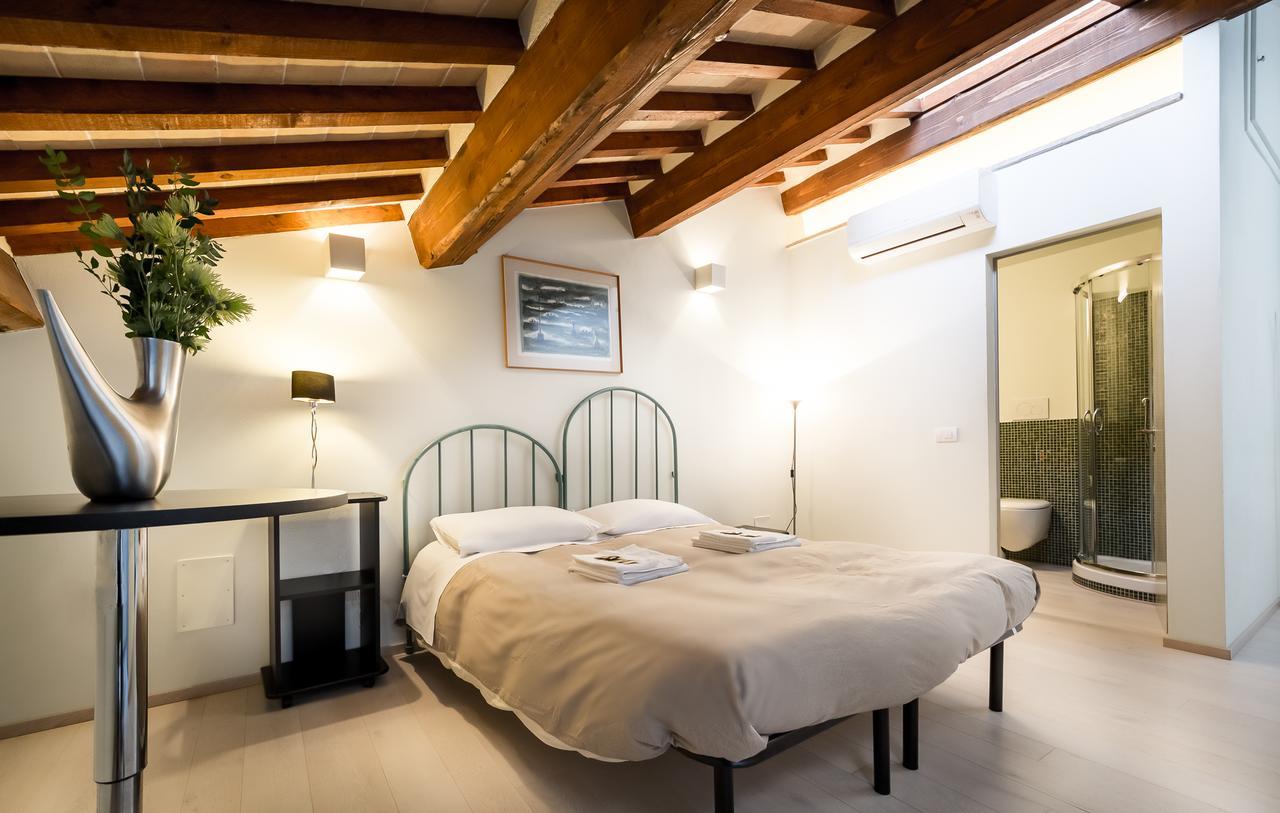 Montepulciano Stazione Guesthouse Via Di Gracciano - Adults Only מראה חיצוני תמונה