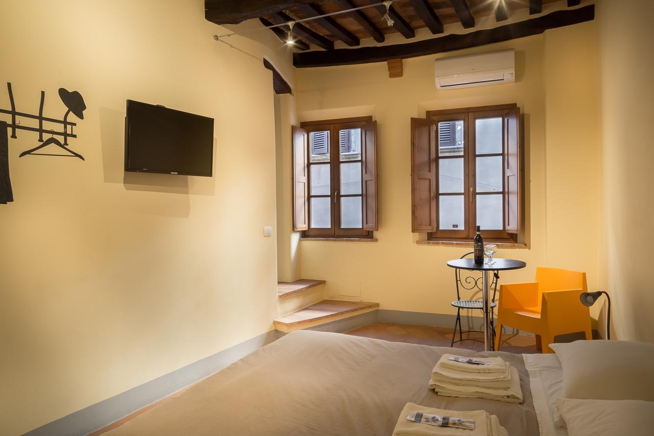 Montepulciano Stazione Guesthouse Via Di Gracciano - Adults Only מראה חיצוני תמונה